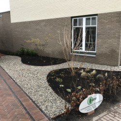 Aanzicht tuin zijkant woning