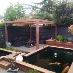 Luxe tuin met siervissen Luxe tuin met siervissen