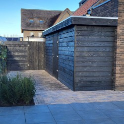 Maatwerk berging in nieuwe tuin