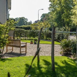 Natuurlijk tuinterras Natuurlijk tuinterras