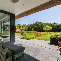 Royaal tuinterras Royaal tuinterras