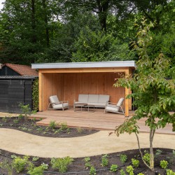 Veranda in de tuin
