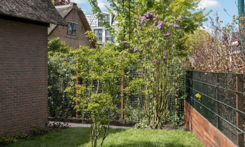 Tuin met hoogteverschillen Tuin met hoogteverschillen